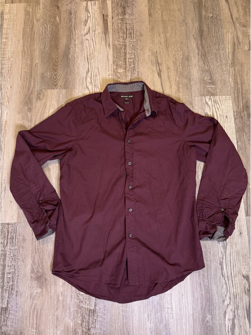Michael Kors Men's Classic Fit Long-Sleeve Button-Up Shirt Size Medium